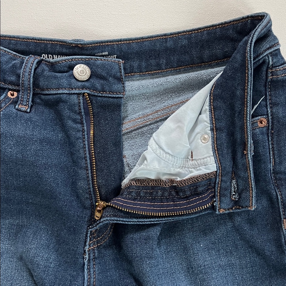Old Navy Women’s High-Rise OG Cozy-Lined Straight Jeans - Dark Blue - 8 - Picture 8 of 12